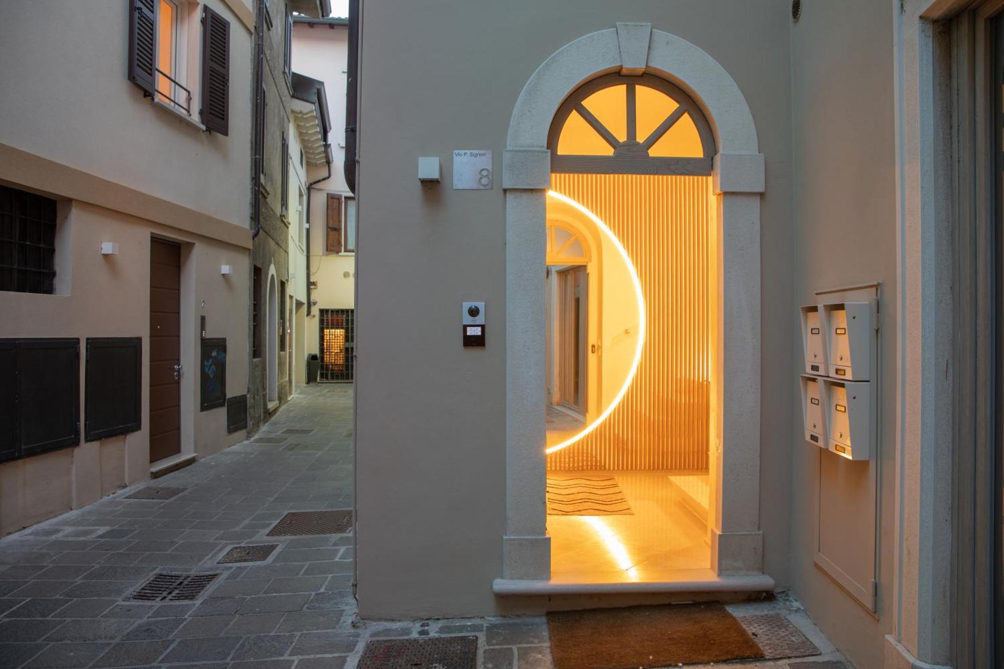 Vicolo Dei Signori Apartment Desenzano del Garda Exterior photo
